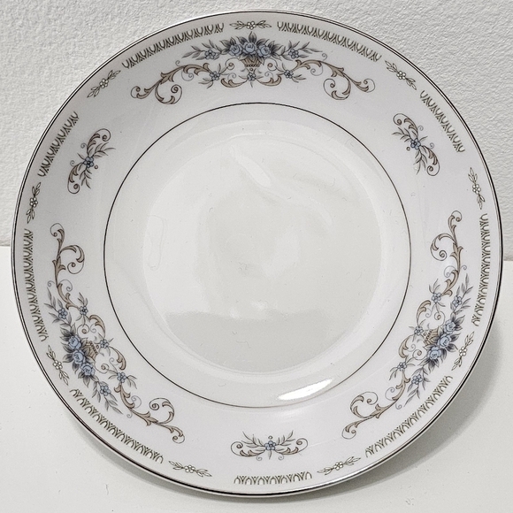 Diane by Fine China of Japan Blue Flower Scrolls Dessert / Fruit Sauce Bowl - Picture 3 of 10